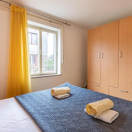 Apartament Holiday Nela